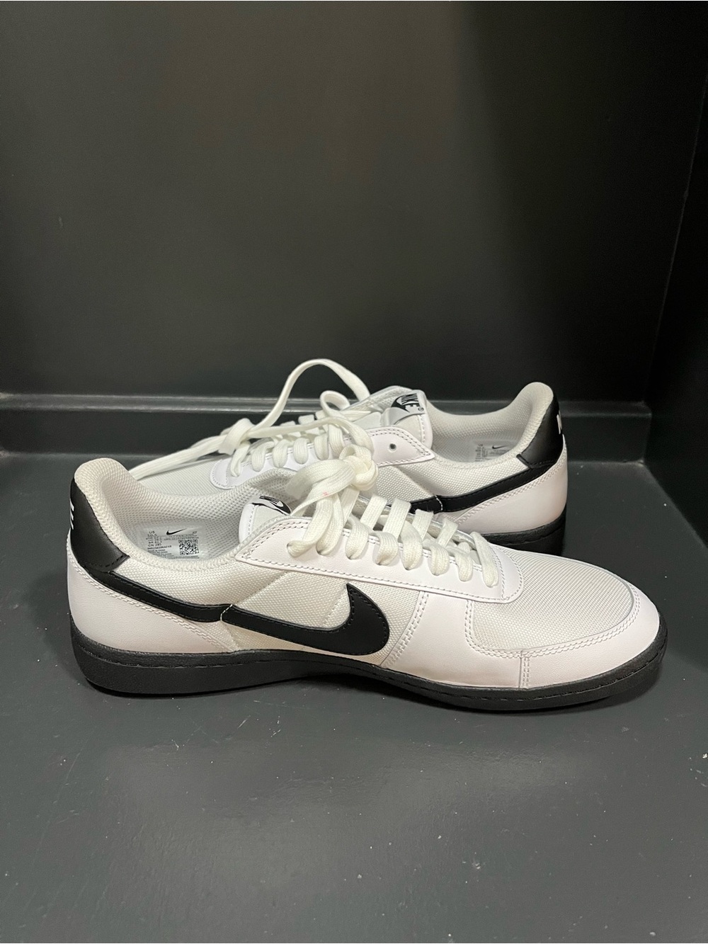 Nike Field General Leather Football Cleat/AstroTurfs Sz10.5 ‘82 Throwback Wh/Blk - Picture 2 of 15